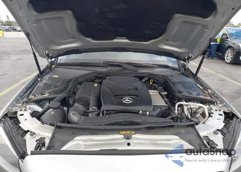 2016 Mercedes-Benz C 300 4Matic из США, поврежденный, VIN 55SWF4KB0GU137738